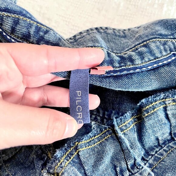 Anthropologie Pilcro Denim Shirred-Waist Ruffle-Neck Blouse Size S Blue - Picture 4 of 7